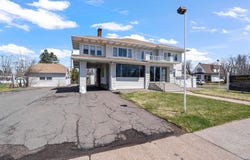 1209 E 5th St, Superior, WI 54880