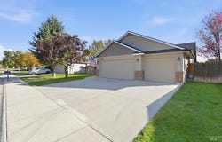 2150 N Eureka Ave, Meridian, ID 83646