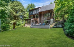 267 E Highland Avenue, Atlantic Highlands, NJ 07716