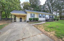 39 Black Jack Mountain Circle SW, Cartersville, GA 30120