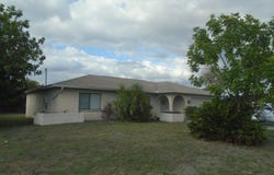 129 SW Trafalgar Parkway, Cape Coral, FL 33991