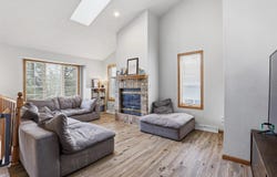 1700 E TRACIA Lane, APPLETON, WI 54911-8471