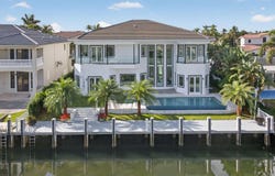 2641 NE 48th Street, Lighthouse Point, FL 33064