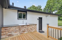 1210 Killian Road, Akron, OH 44312
