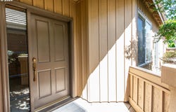 1875 LAKE COVE Ave, Eugene, OR 97408