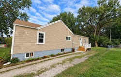 912 W Harvard Street, Champaign, IL 61821