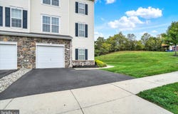 517 MARION Road, YORK, PA 17406