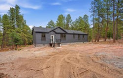 10790 Downhill Dr, Belle Fourche, SD 57717