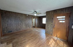 619 Stout St, Pratt, KS 67124