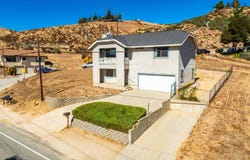 15031 Elizabeth Lake Rd, Lake Hughes, CA 93532