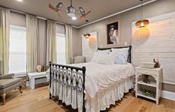 918 N Montgomery St, Gilmer, TX 75644
