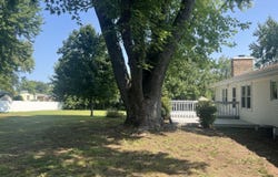 7S410 Midfield Drive, Aurora, IL 60506