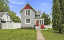 1102 W LAWRENCE Street, APPLETON, WI 54914-5249