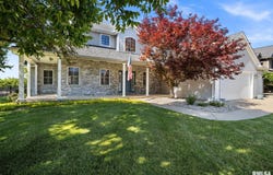 1609 FIELDSTONE Court, Chillicothe, IL 61523