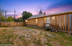 28 Whiskey Jack Rd, Sandpoint, ID 83864