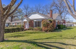 220 N Holly, Sherman, TX 75092