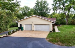 110 Summerset Lane, Festus, MO 63028