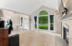 12032 S Player Dr, Spokane, WA 99223