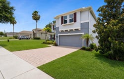 3254 LANDING View, TAVARES, FL 32778