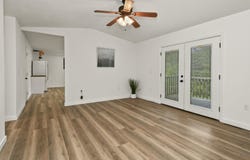 103 E Horseshoe Drive, Nixa, MO 65714