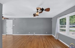 5317 SW 24th ST, Topeka, KS 66614