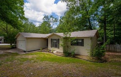 2101 Coral Tree Drive, Bryant, AR 72022