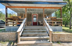 5404 Mount Olive Rd., Melbourne, AR 72556