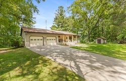 730 W Evergreen Road, Sidney, MI 48885
