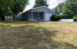 12 Cypress Drive, Smithfield, RI 02828