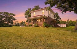 2407 Osborne Terrace, Ottawa, KS 66067