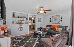 1105 6TH Street, Pawnee, IL 62558