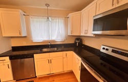123 Whalehead Road, Ledyard, CT 06335