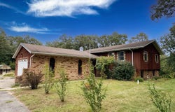 5174 E 1100 N, DeMotte, IN 46310