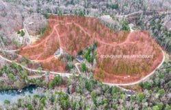 R Shell Circle, London, KY 40741