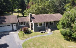 234 Airline Road, Clinton, CT 06413