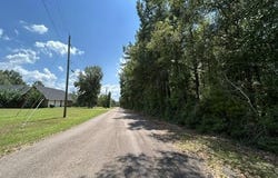 Carter Lane, Summit, MS 39666
