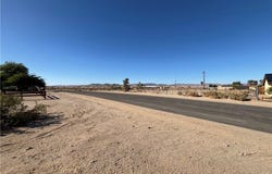 1 Flying H Road, 29 Palms, CA 92277