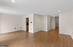 241 HAMPSHIRE DRIVE, PLAINSBORO, NJ 08536