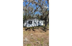 205 S GROVE STREET, EUSTIS, FL 32726