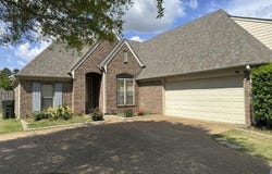 7672 ROMERO Dr, Bartlett, TN 38002