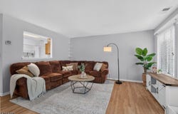 76 Encampment Dr, Bedminster Twp., NJ 07921-1831