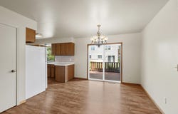 1125 Schoenhaar Dr, West Bend, WI 53090