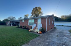 616 S Main St, Waynesboro, TN 38485