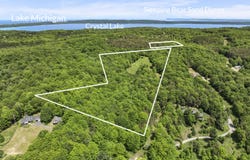 Day Avenue, Frankfort, MI 49635