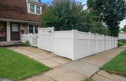 1126 N FRONT Street, READING, PA 19601