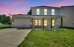 1995 Lakeview Drive, Kemp, TX 75143