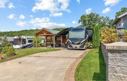 60 Sunset Lane, Franklin, NC 28734