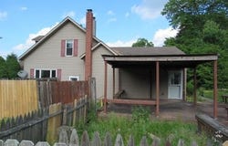 2060 Oakridge Drive, Salix, PA 15952