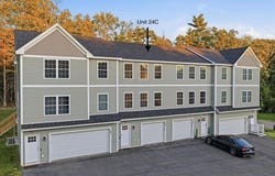 24-C Sera Drive, Nottingham, NH 03290