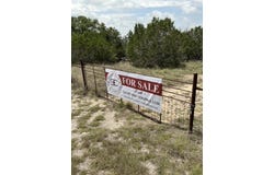 Hunt, TX 78024